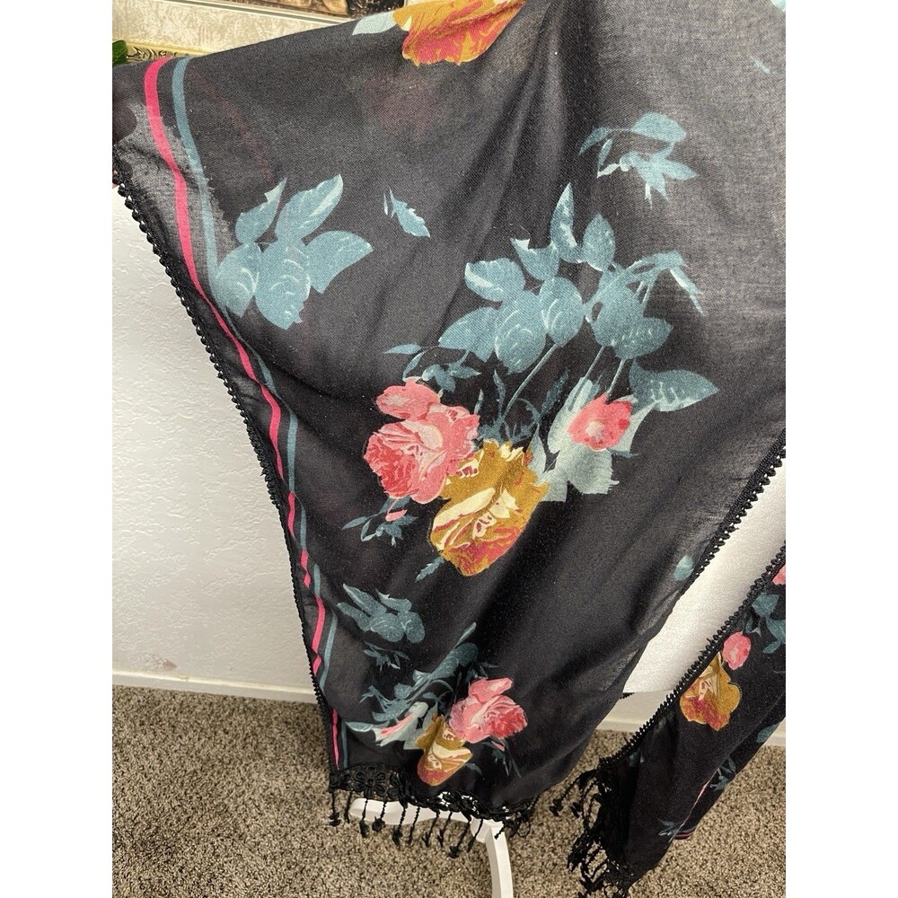 Woven Heart Women’s L Black Floral Kimono Duster Crochet Lace Boho Coverup, Used - Picture 4 of 6